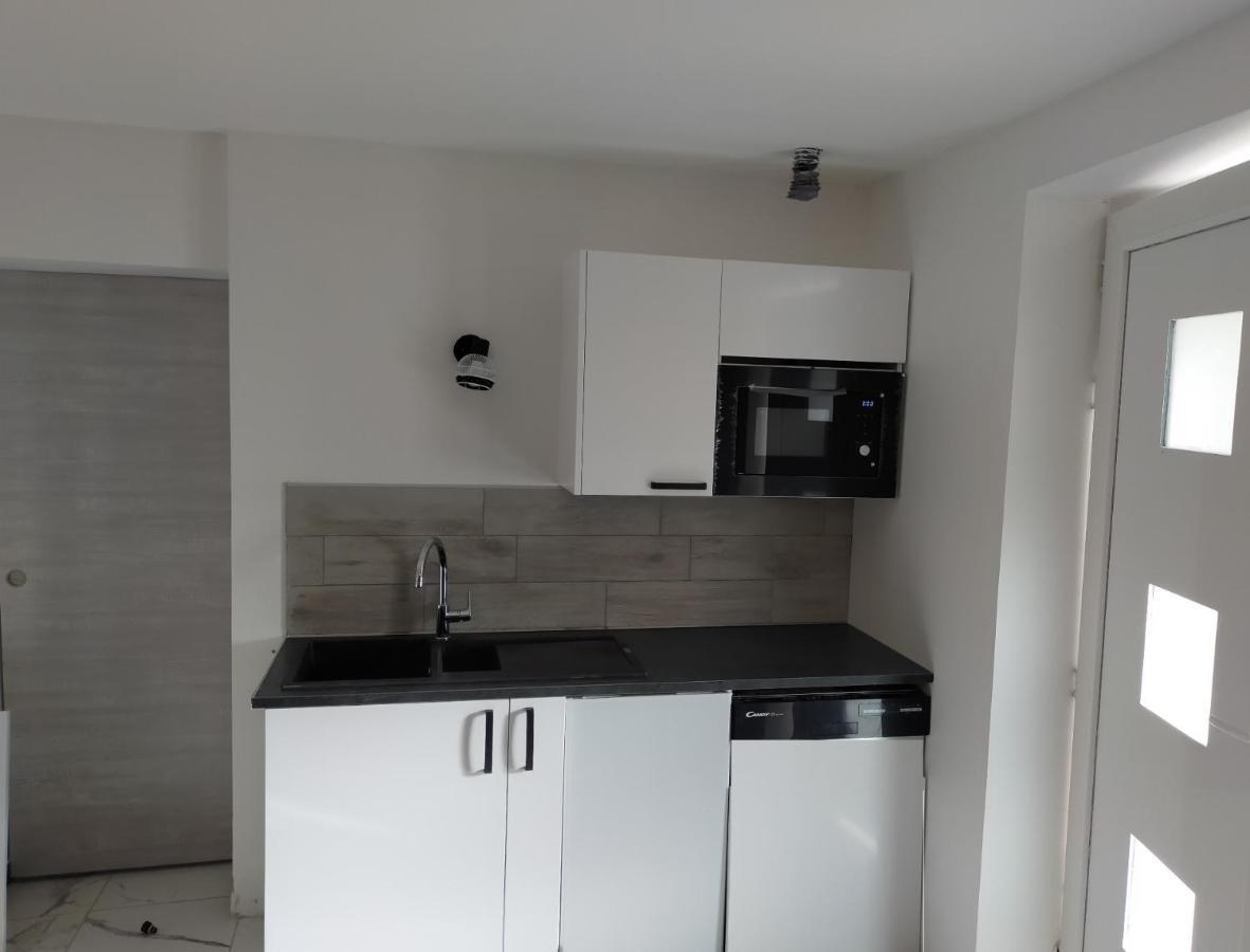 Abrest Reve De Panda Avec Sauna Et Jacuzzi Privatif מראה חיצוני תמונה